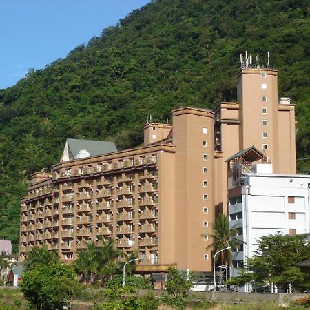 Fujiyeh Chipen Hot Spring Resort Wenquan Eksteriør billede